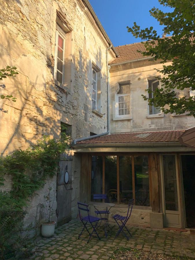 La Petite Maison Crepy-en-Valois Exterior photo