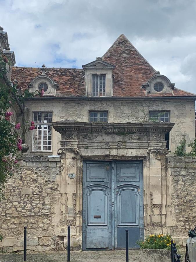 La Petite Maison Crepy-en-Valois Exterior photo